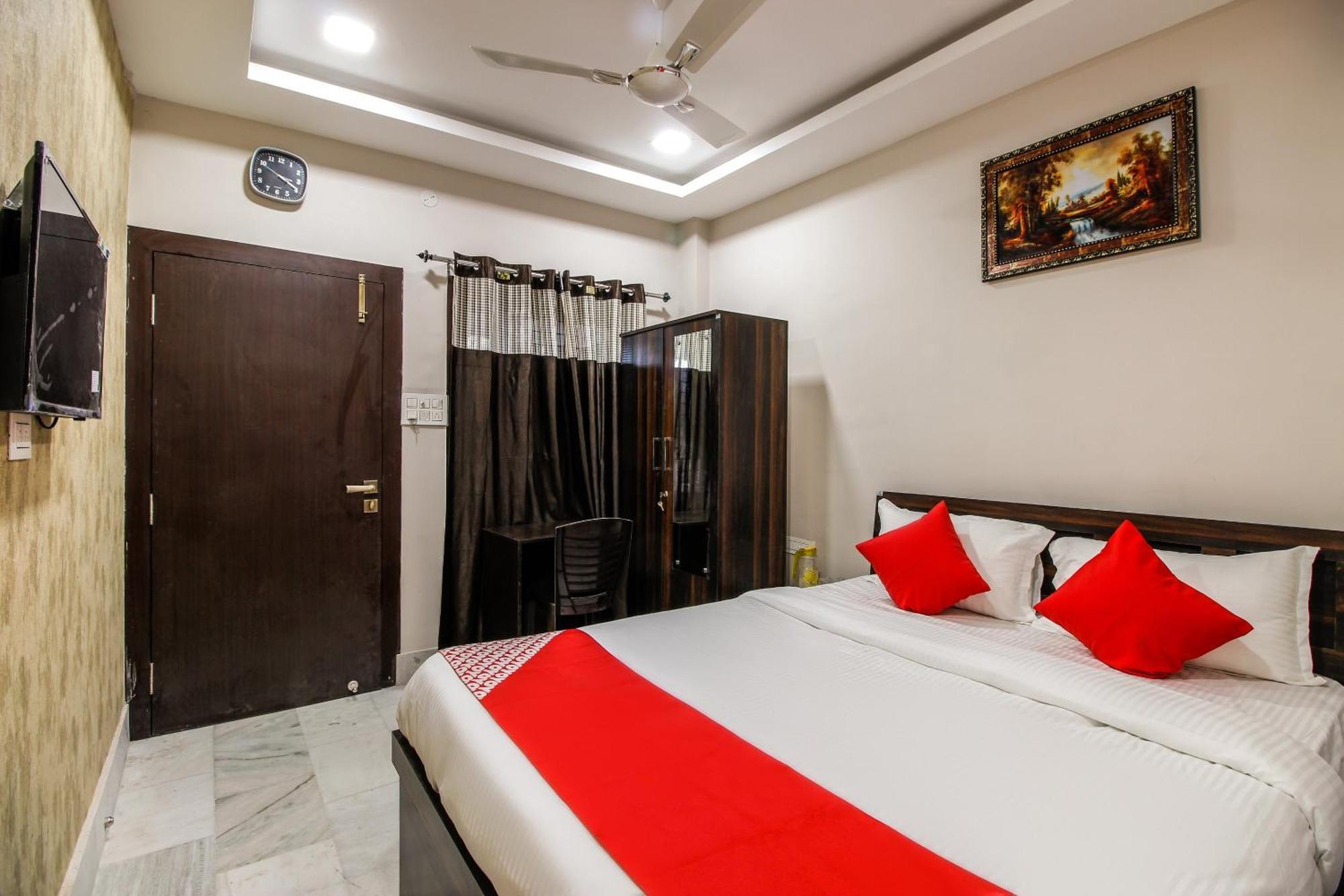Hotel O Shiva Guest House Guwahati Bagian luar foto